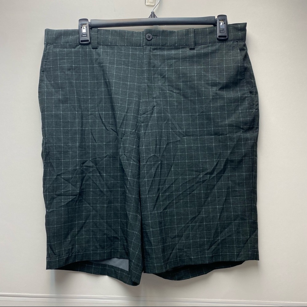 Nike Golf Dri-Fit Mens Plaid Shorts Black White Flat Front Lightweight Size 36